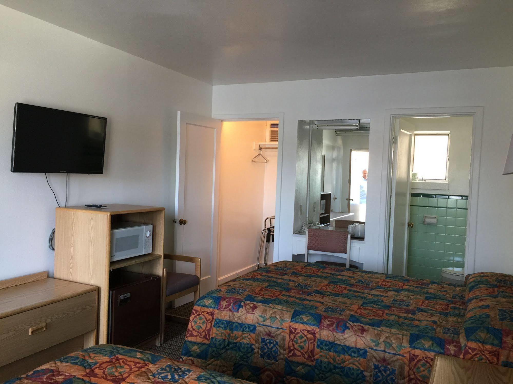 אלקו Centre Motel מראה חיצוני תמונה